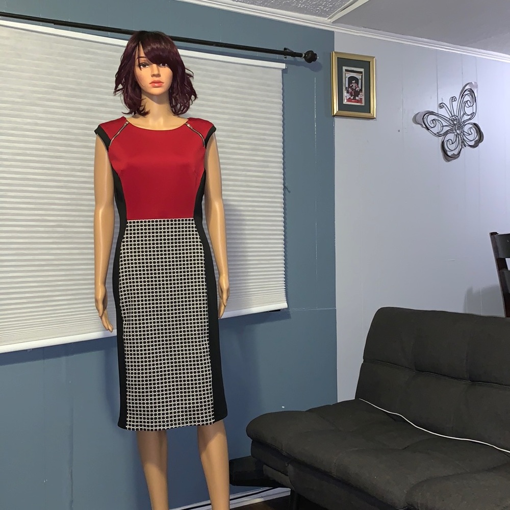 Enfocus studio strech ,pretty dress ,new  with out tags . good conditions .